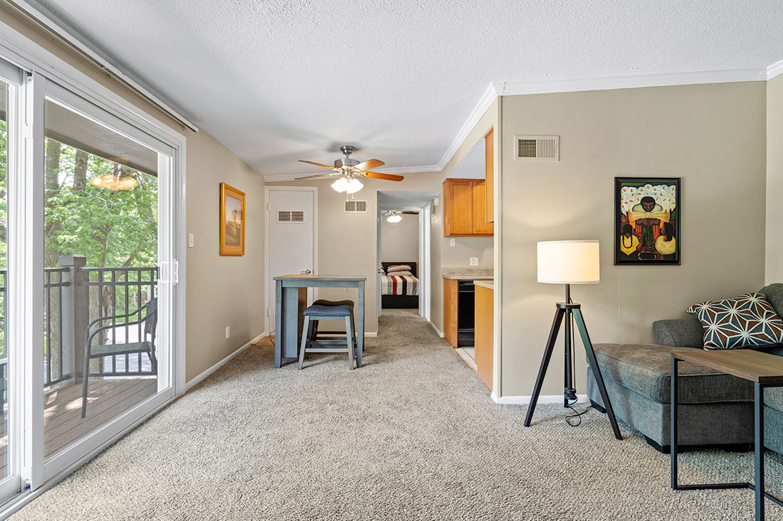 Mission Terrace At Home Apartments of Kansas City